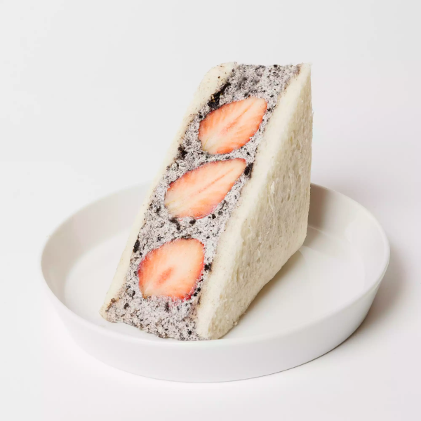 オレオ苺サンド